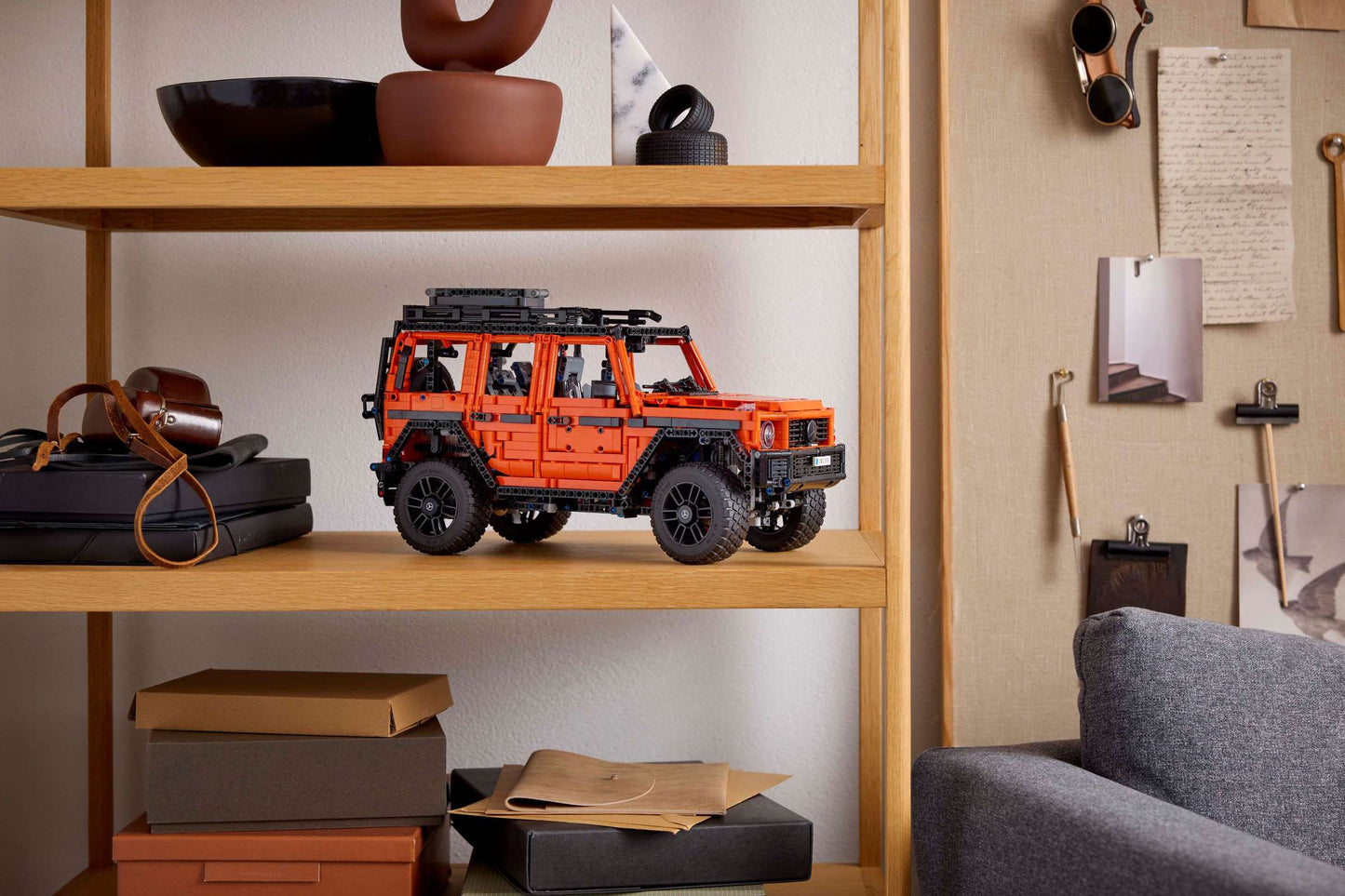 Mercedes-Benz G 500 Professional Line Car LEGO TECHNIC
