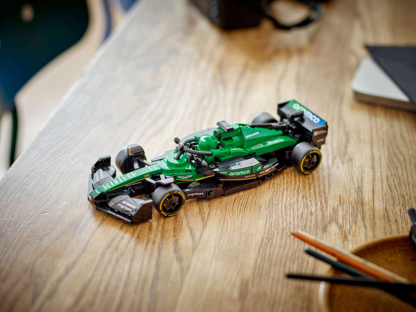 Aston Martin Aramco F1 AMR24 Race Car LEGO Speed Champions