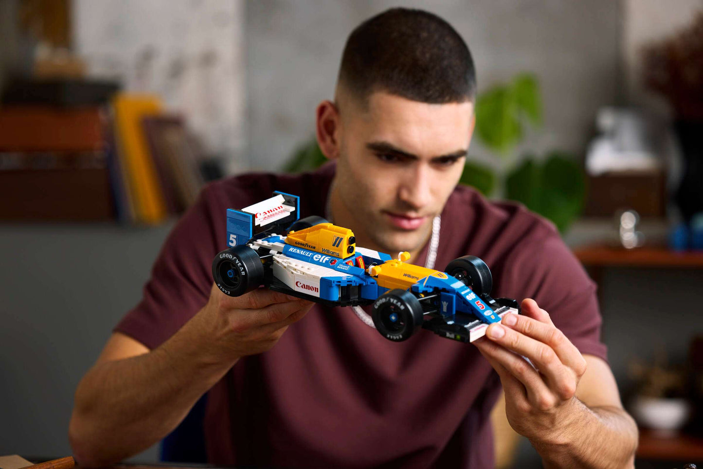 LEGO Icons Williams Racing FW14B & Nigel Mansell F1 Car