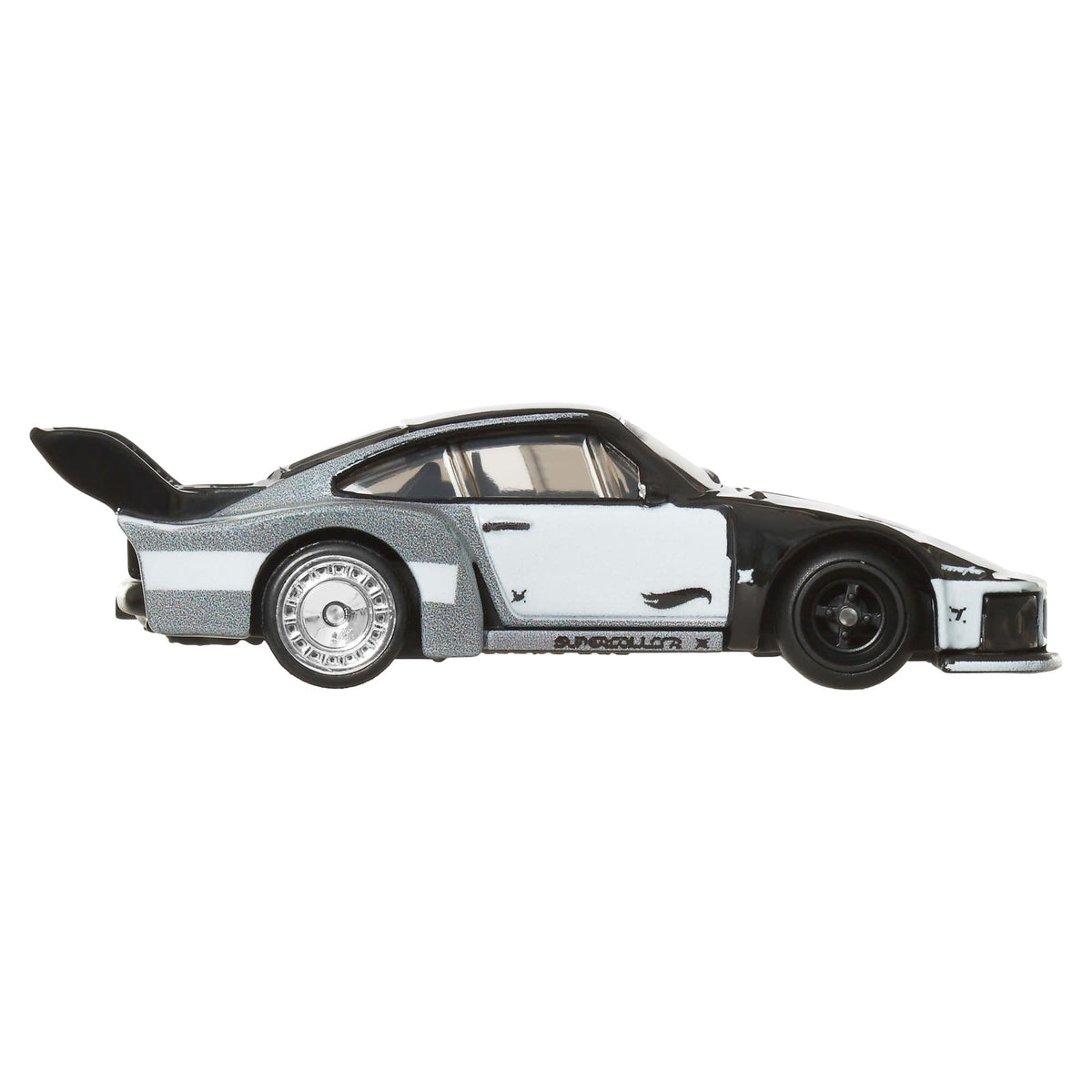 Hot Wheels Premium Boulevard Porsche 935 Vehicle