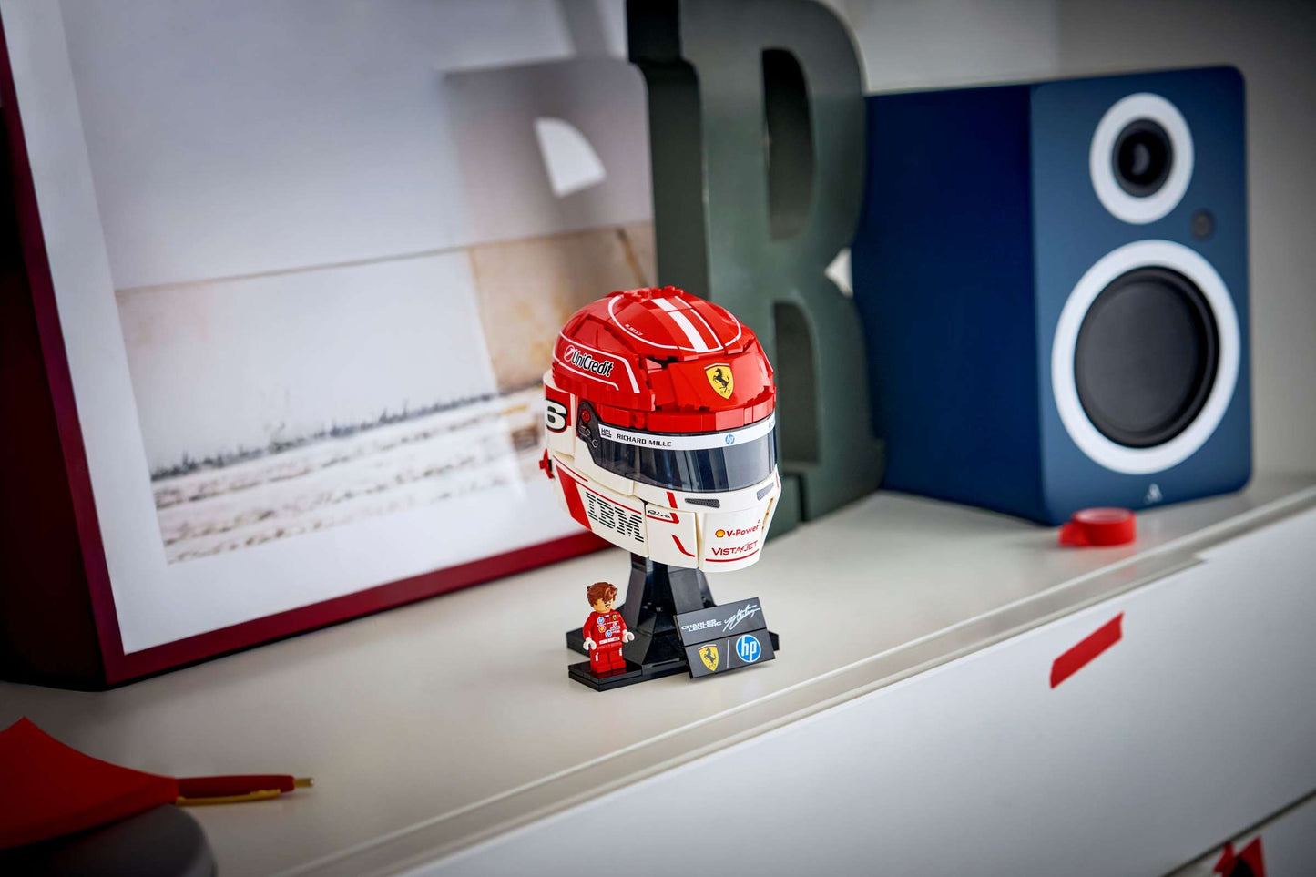 LEGO Editions Scuderia Ferrari HP Charles Leclerc Helmet 43014