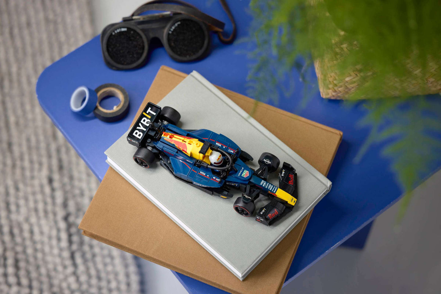 Oracle Red Bull Racing RB20 F1 Race Car LEGO Speed Champions