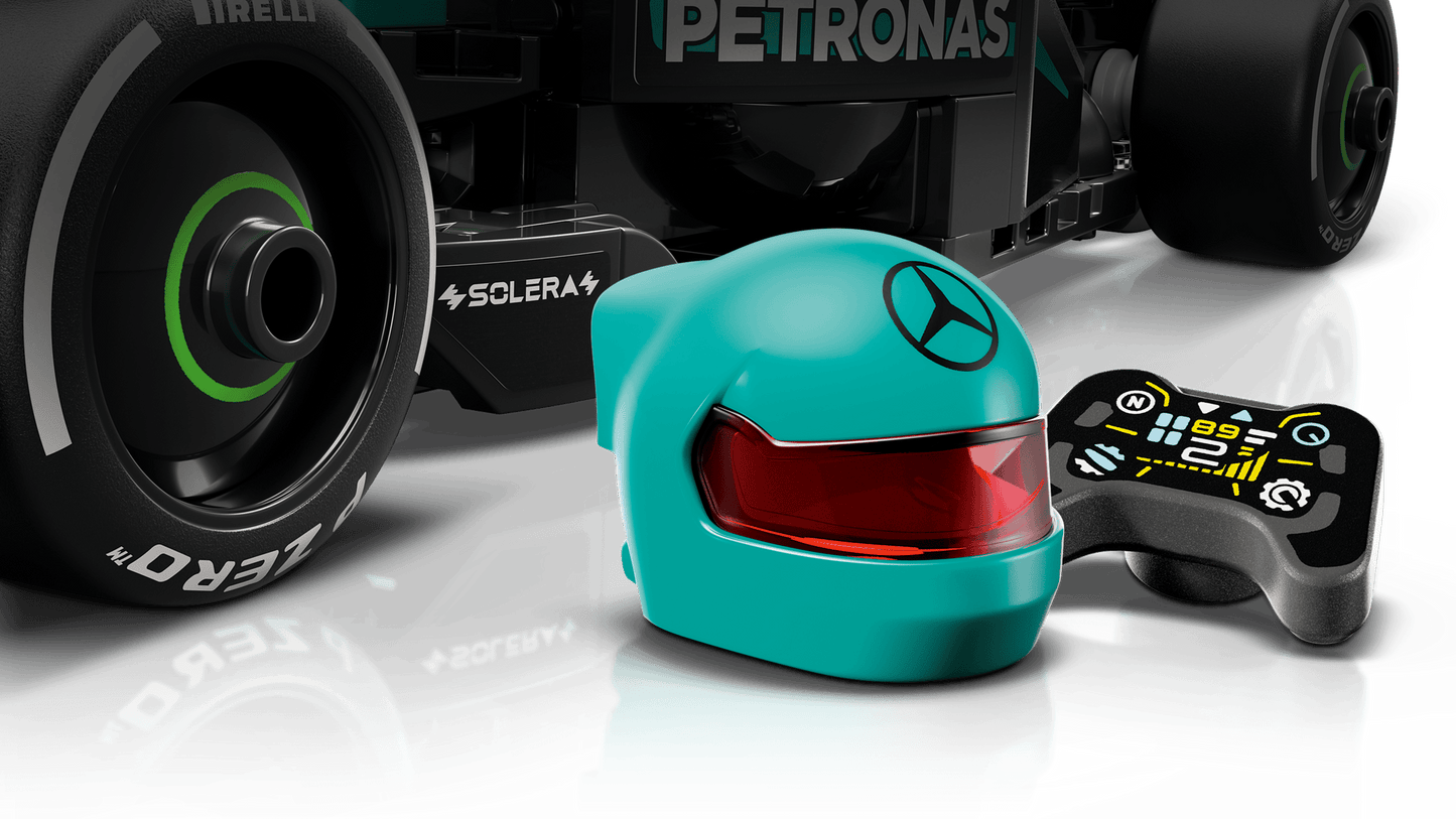 Mercedes-AMG F1 W15 Race Car LEGO Speed Champions
