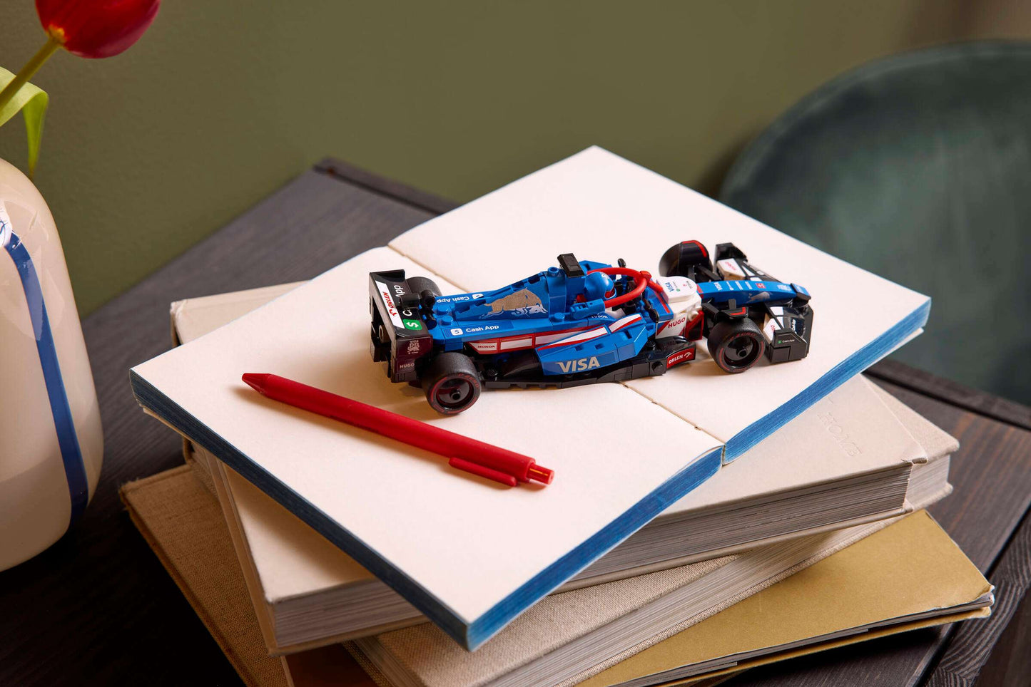 Visa RB F1 Racing Bulls Race Car LEGO Speed Champions