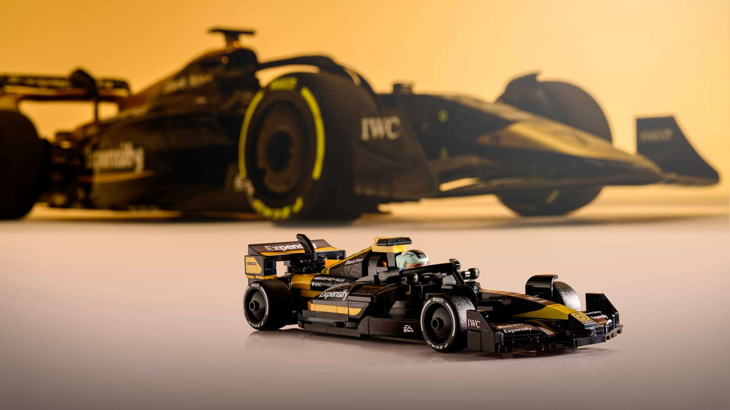 APXGP Team Race Car from F1 The Movie LEGO Speed Champions